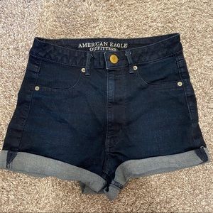 HIGH WAISTED SUPER STRETCH SHORTS